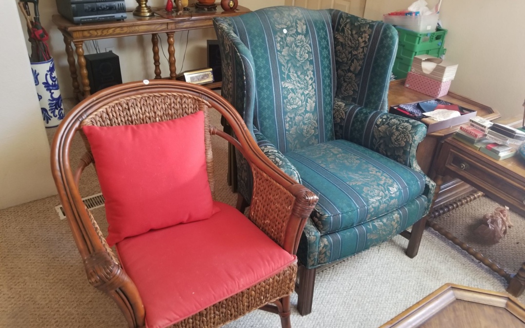 Come to our Sunny Blowout Sale this weekend!