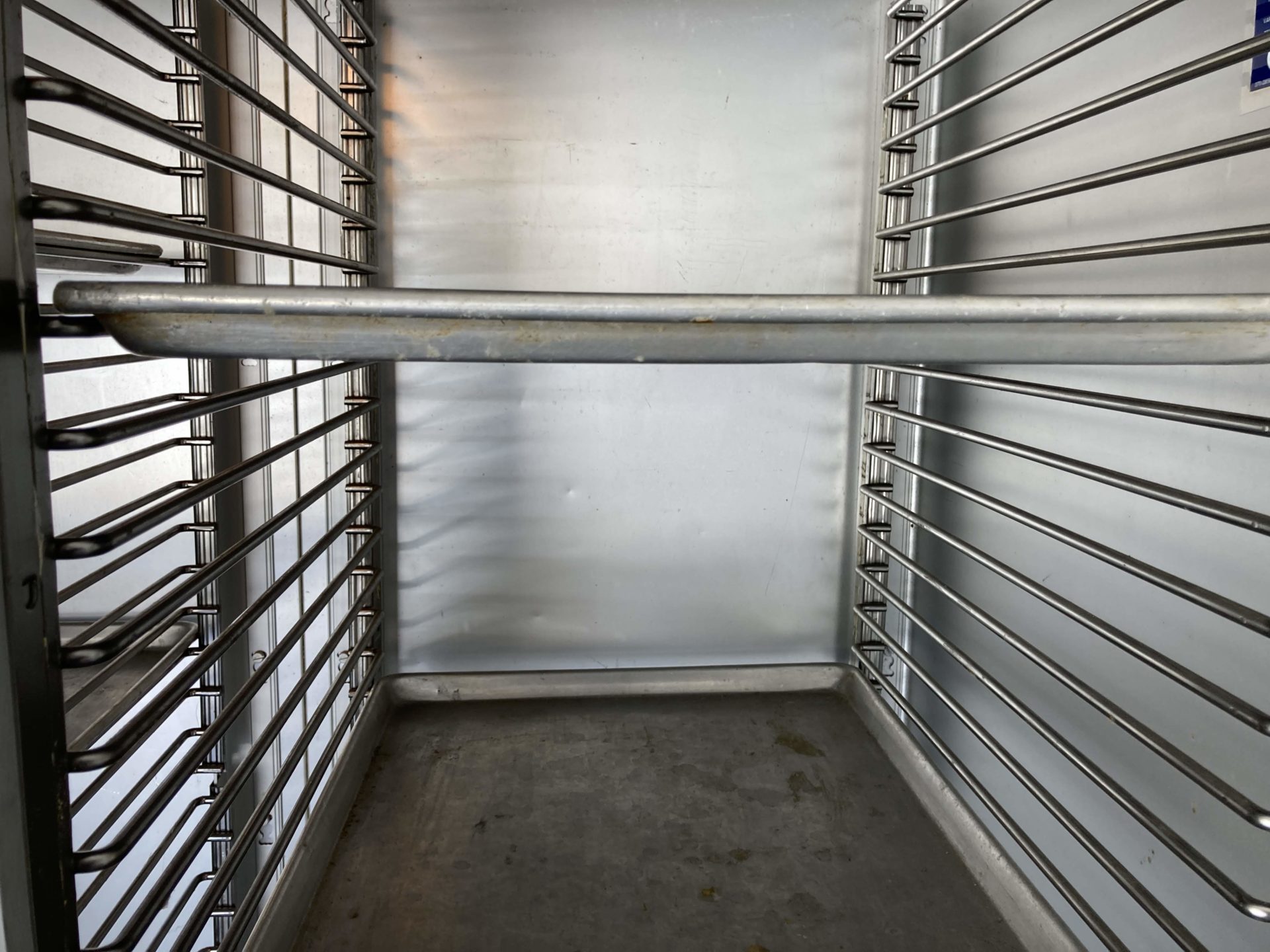 6/16/16 Commercial Refrigerator Bun Racks Auction Sunny