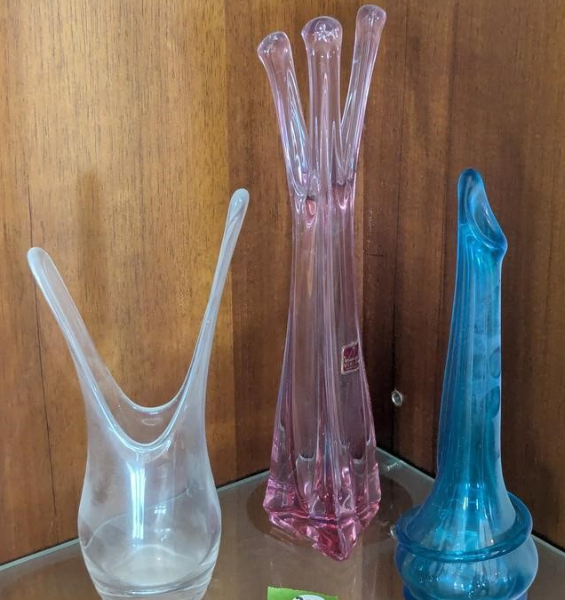 Online Auction in Las Vegas: Eclectic Treasures Await!