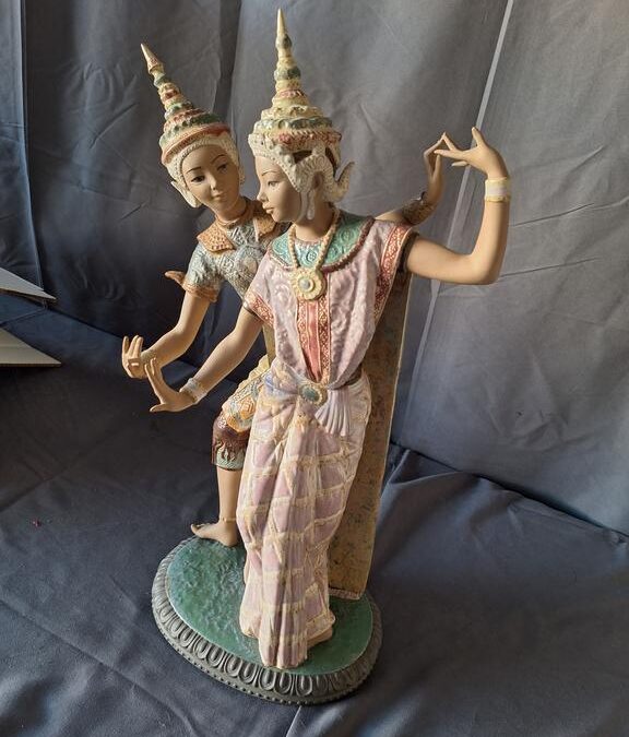 Collector Online Estate Auction: 600+ Unique Finds