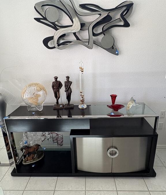 Home Collectibles Auction Featuring Furniture, Sports & More