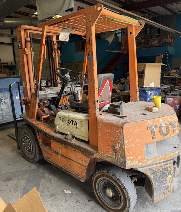 Toyota forklift featured in Sunny Transitions Forklift Tools Estate Auction